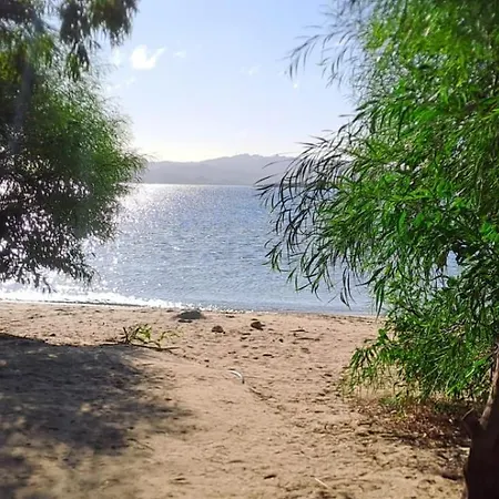 Vicino Al Mare Con Giardino E Veranda Apartamento